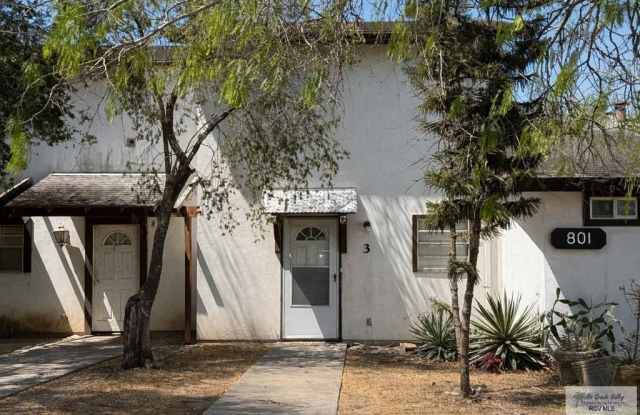 801 CONTINENTAL DR. unit: 3 photos photos