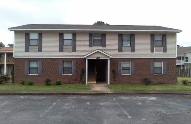 2 Bedroom, 1 Bath Downstairs Unit ** Call us about our Move in Special** - 26 Mustang Court, Havelock, NC 28532