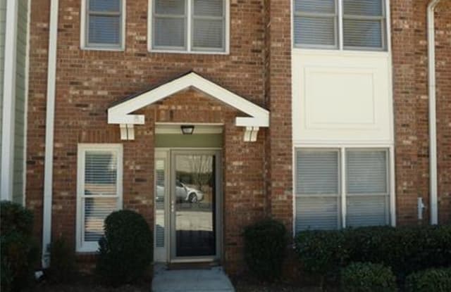 216 Peachtree Hollow Court NE - 216 Peachtree Hollow Court Northeast, Sandy Springs, GA 30328