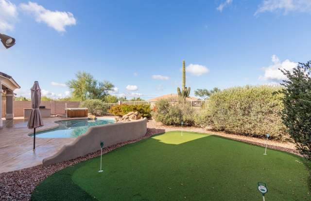 5410 E CALLE DE LAS ESTRELLAS -- Gallery 3