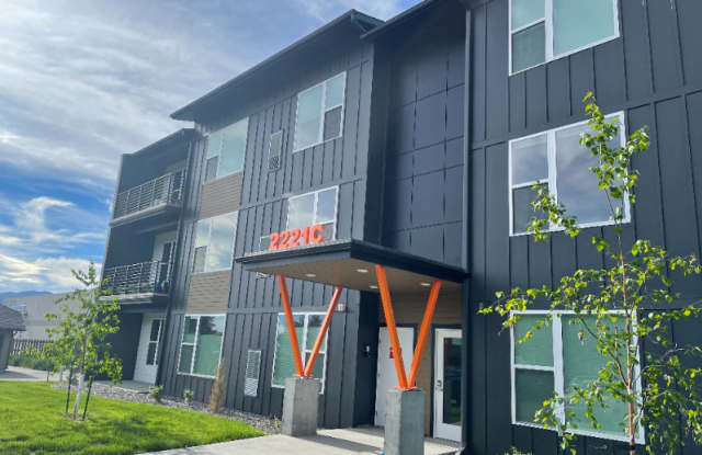 2221 Willow DriveUnit 133 Gallery 1