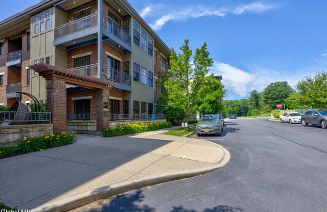 30 Whistler Court photos photos