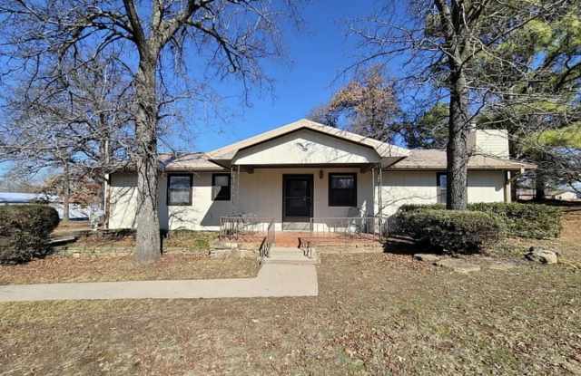 415641 East 1094 Road - 415641 East 1094 Road, McIntosh County, OK 74426