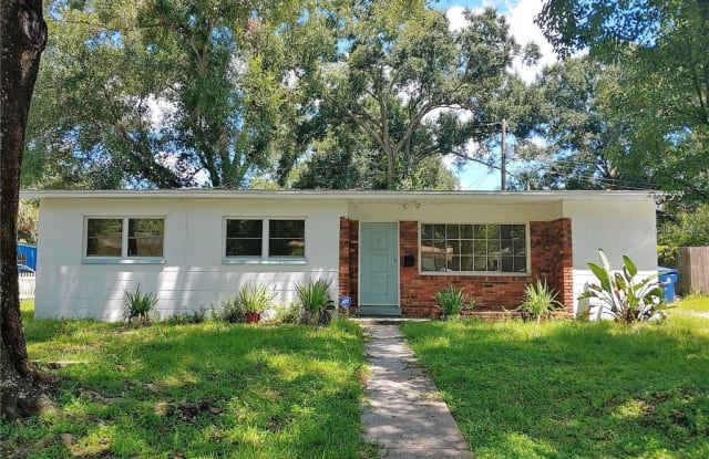 2014 E CRENSHAW STREET - 2014 East Crenshaw Street, Tampa, FL 33610