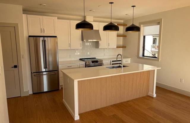 1021-1025 Mass Avenue photos photos