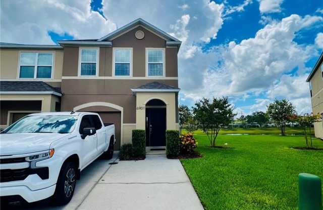 6901 40TH LANE N - 6901 40th Lane North, Pinellas Park, FL 33781