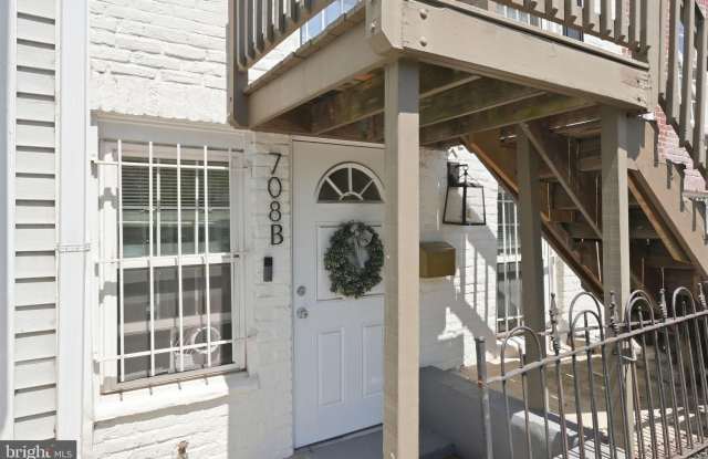 708 I Street SE Gallery 4