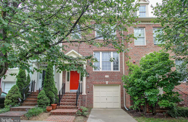 719 ROLLING FIELDS WAY - 719 Rolling Field Way, Rockville, MD 20850