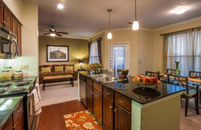 9757 N Lake Creek Pkwy photos photos 9757 N Lake Creek Pkwy photos photos