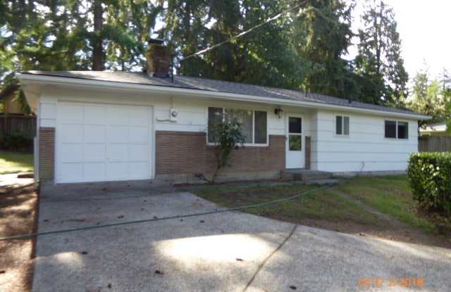 Charming 3 Bed 2 Bath Rambler in Eastgate photos photos