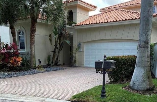 1450 Shoreline Way - 1450 Shoreline Way, Hollywood, FL 33019