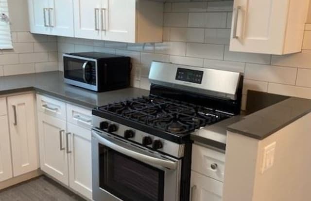 12931 Oxnard St 10/13 - 12931 Oxnard Street, Los Angeles, CA 91401