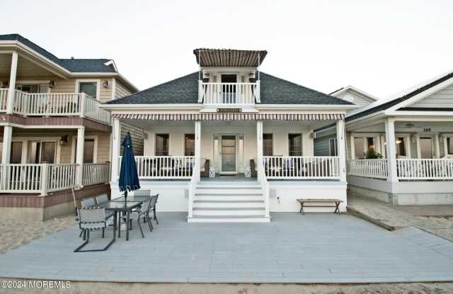 267 Beachfront - 267 Beach Front, Manasquan, NJ 08736