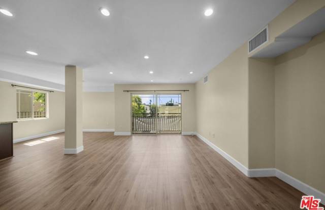 5315 Bellingham Ave Gallery 3