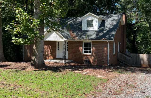 3 Bedrooms, 2 Bath Home for Rent photos photos