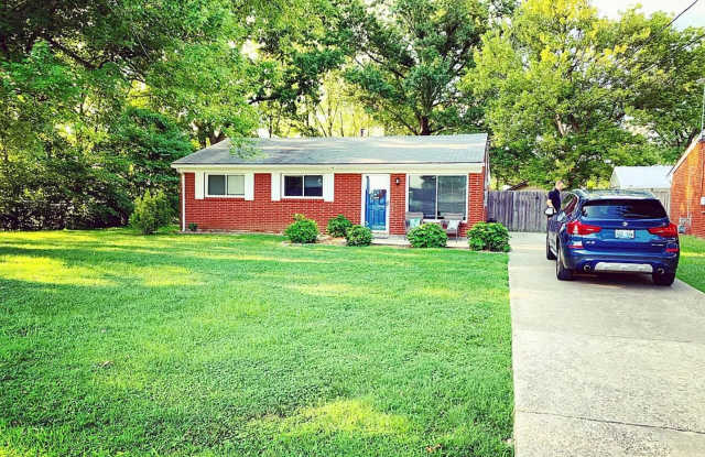 Charming 4-Bedroom All-Brick Ranch on Corner Lot in Bullitt County photos photos