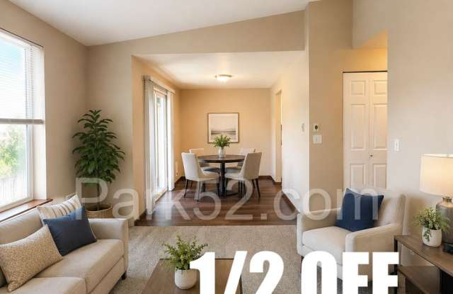 1/2 Off December Rent! Freshly Updated Exterior – Spacious 2 Bedroom, 1.5 Bath Apartment in a Small Community! Gallery 3
