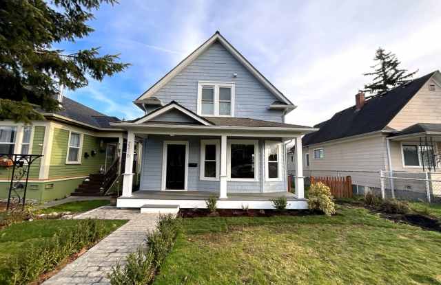 Stunning 3 Bedroom home in Everett photos photos