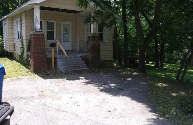 2 BR/1 BA home photos photos