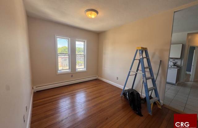 13 Bismarck St. Gallery 3
