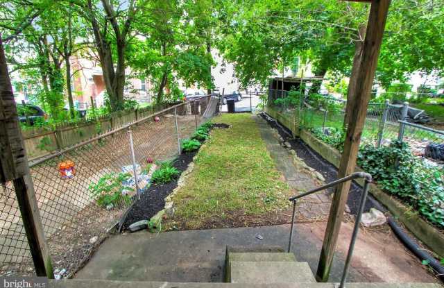 Coming Soon! 4-Bedroom 1.5 Bathroom Rowhome For Rent Gallery 3