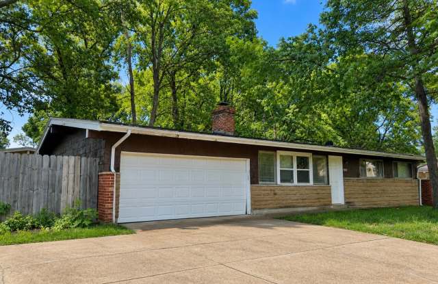 HALF OFF SECURITY DEPOSIT! Renovated 3BR/2BA Home with Garage & Huge Yard photos photos