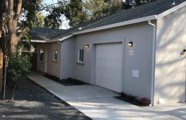 Newly Built Home with 3 (Yes 3) Primary Suites complete with full Bathroom in ideal location! - 1436 North Cherry Street, Chico, CA 95926