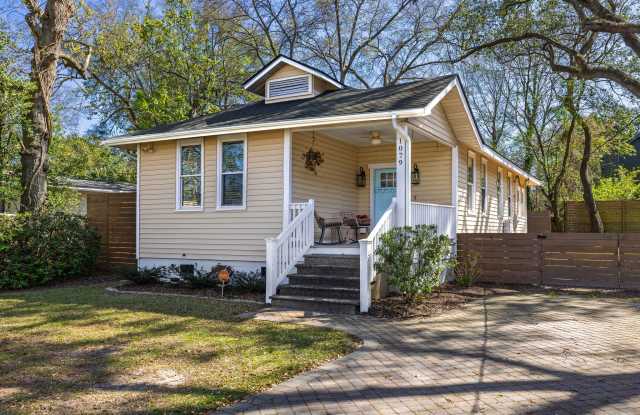 1079 Glenshaw Street photos photos