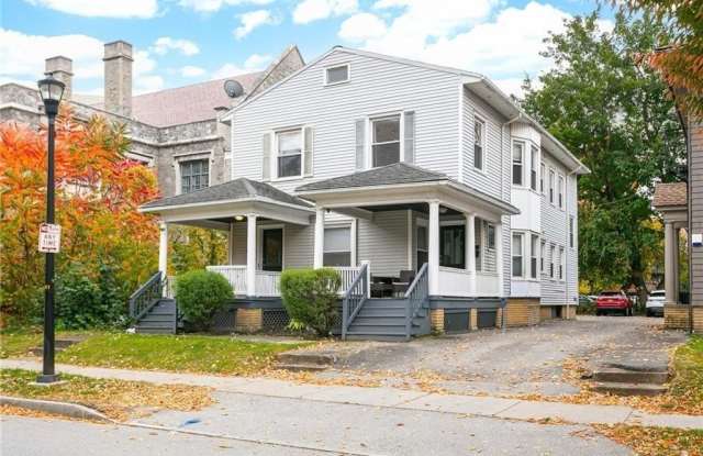 399 E University Avenue W photos photos