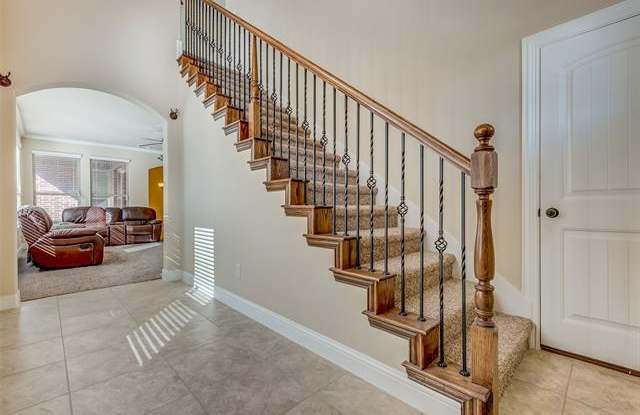 1520 Lauren Creek Lane Gallery 3