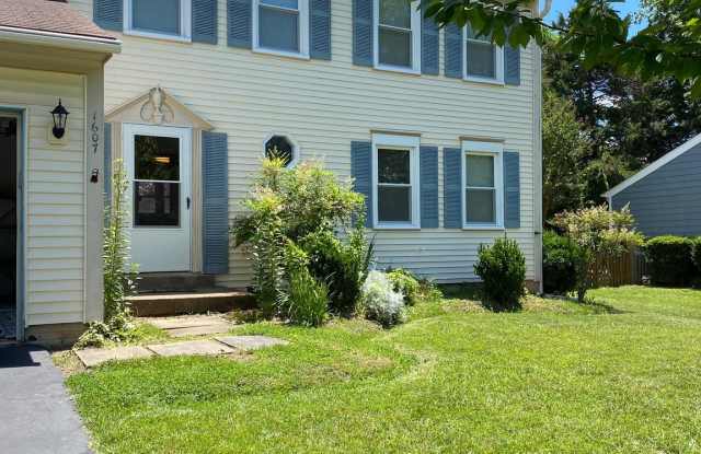 1607 SADLERS WELLS COURT - 1607 Sadlers Wells Court, Dranesville, VA 20170