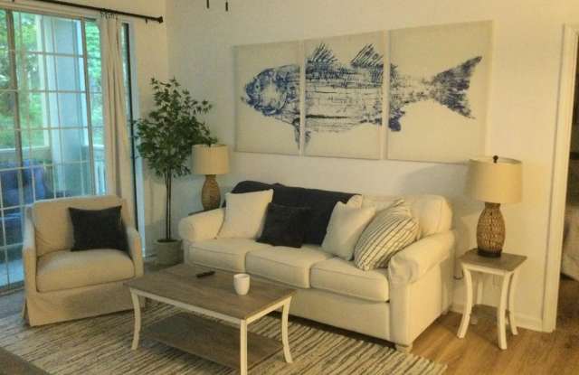 1600 Long Grove Drive unit: 1614 photos photos