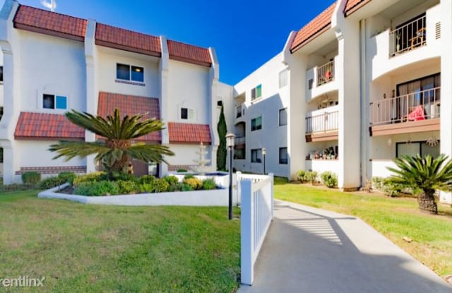 6350 Genesee Ave 303 - 6350 Genesee Avenue, San Diego, CA 92122