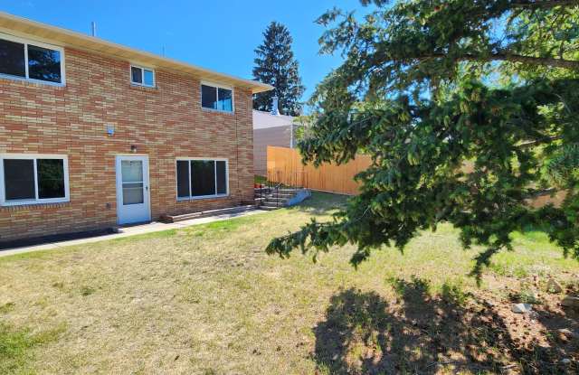 1924 1/2 Winne Avenue - 1924 1/2 photos photos