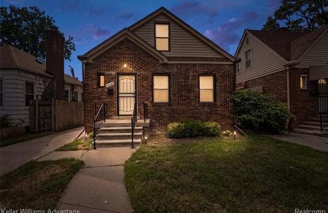 14421 NW Grandville Avenue Gallery 1