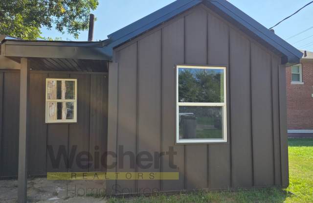 Cozy 1-Bedroom Near Downtown photos photos