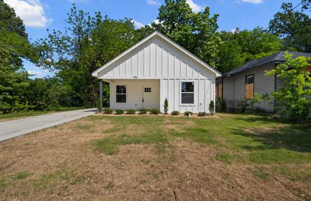 750 Barrett Place photos photos
