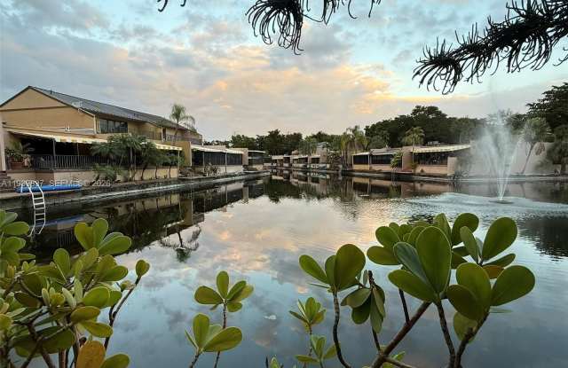 16005 Kingsmoor Way photos photos