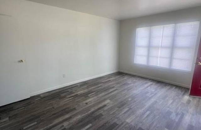 ***Move-In Special $500 Off 1st Month's Rent*** Gallery 3
