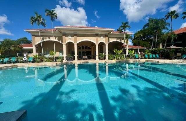 140 SW 117th Ave - 140 Southwest 117th Avenue, Pembroke Pines, FL 33025