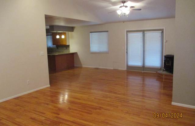 2929 Countryside Ct Gallery 2