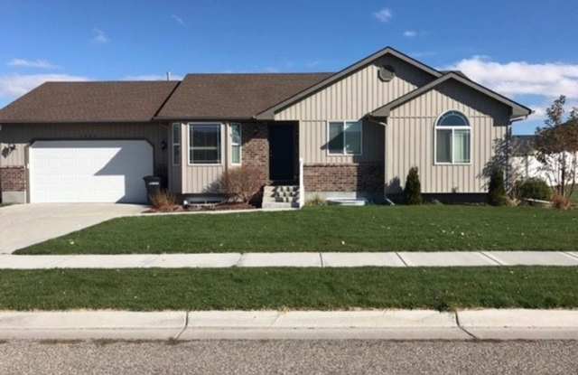 Charming 4-Bedroom Home for Rent in Ammon, ID! photos photos Charming 4-Bedroom Home for Rent in Ammon, ID! photos photos