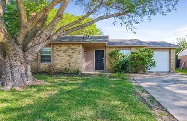 2303 Idlewood Drive - 2303 Idlewood Drive, Arlington, TX 76014