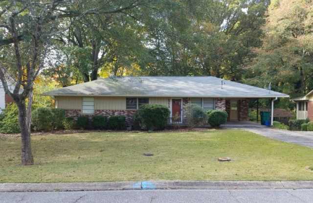 2774 Spring Dr SE Gallery 2