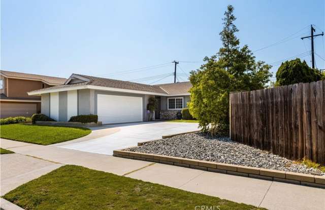 12741 Spring Street photos photos