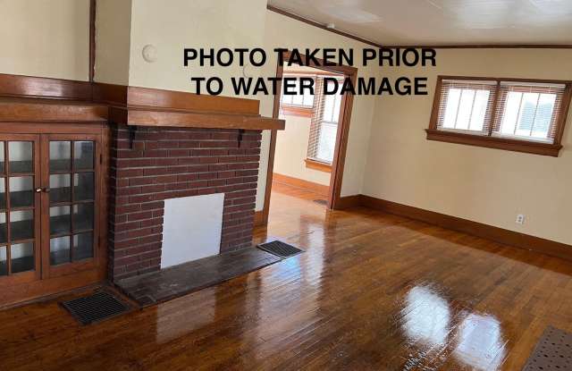 FOR SALE - Large 3 bedroom Gallery 4