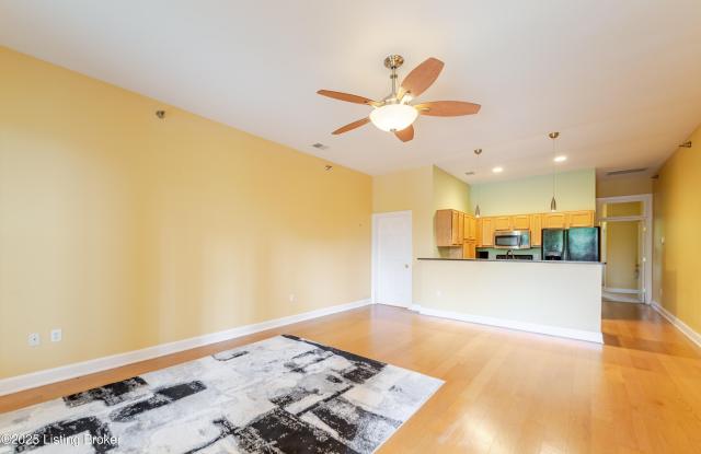 900 S 5th St unit: 202 - 900 South 5th Street, Louisville, KY 40203 900 S 5th St unit: 202 - 900 South 5th Street, Louisville, KY 40203