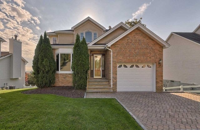 56 Hamilton Trail - 56 Hamilton Trail, Totowa, NJ 07512 56 Hamilton Trail - 56 Hamilton Trail, Totowa, NJ 07512