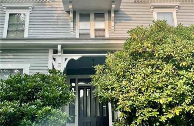 72 Ayrault Street - 72 Ayrault Street, Newport, RI 02840