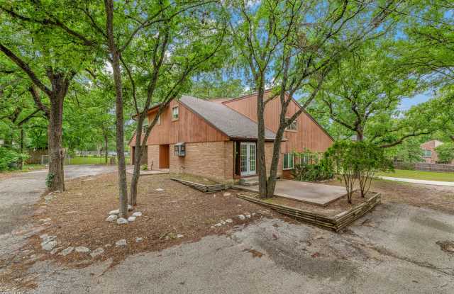 217 N Harvey Mitchell Pkwy - 217 North Harvey Mitchell Parkway, Bryan, TX 77807